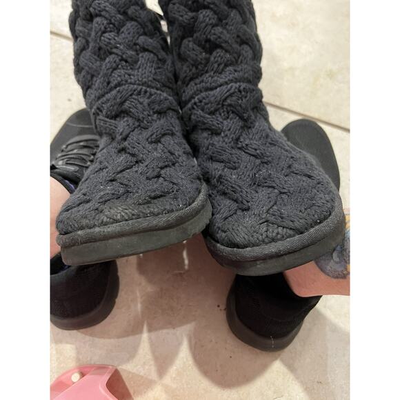 Ugg Black Isla Chunky Cable Knit Lace Up Boots Sz 8 - Picture 6 of 8